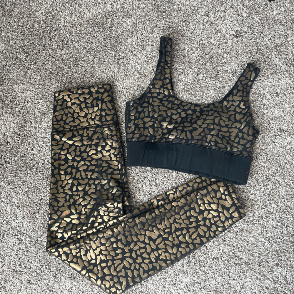 IVL Collective Gold Foil Power Bra